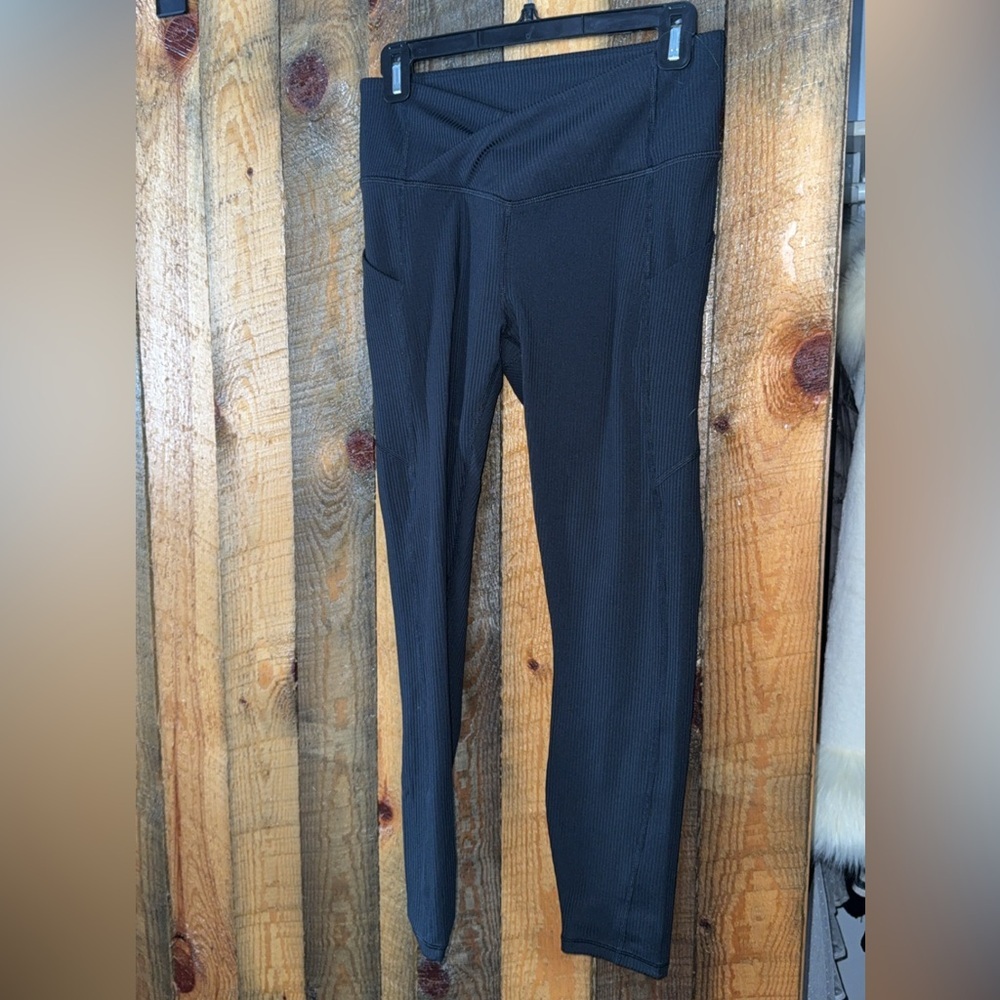 Black Ribbed Leggings